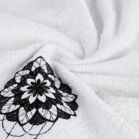 KOMPLET RĘCZNIKÓW 3 30X50 CM, 50X90 CM, 70X140 CM BIAŁY