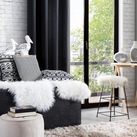 POSZEWKA SELENA 45 X 45 CM CZARNY