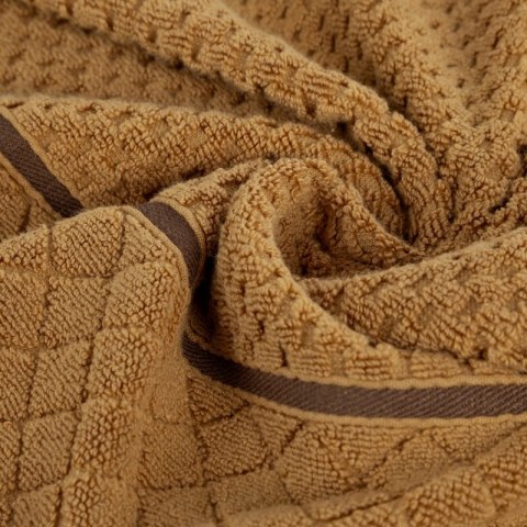 RĘCZNIK FAVORI (07) 50 X 90 CM MIODOWY