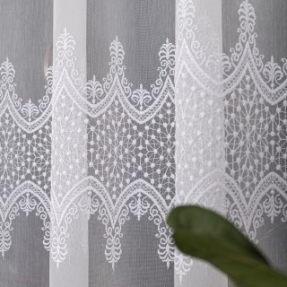 Firanka haftowana pasowa, wysokość 170cm, kolor 001 biały FH0027/768/001/000170/1