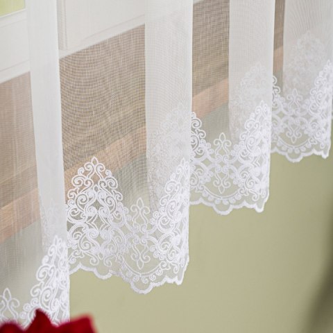 Firanka haftowana ze wzorem pasowym, wysokość 170cm, kolor 001 biały z błyskiem FH0039/768/001/000170/1