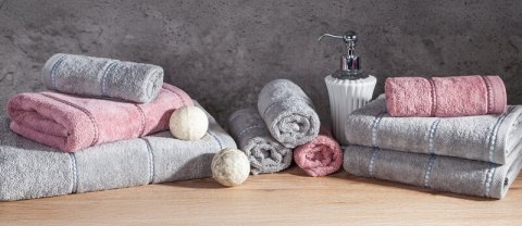 RĘCZNIK MARI (01) 30 X 50 CM BIAŁY