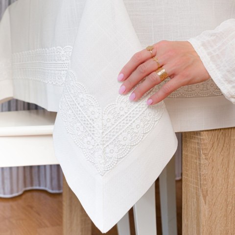 SEVILLA Obrus z gipiurą, szerokość 110cm x wysokość 160cm, kolor 001 biały 202551/KSP/001/110160/1