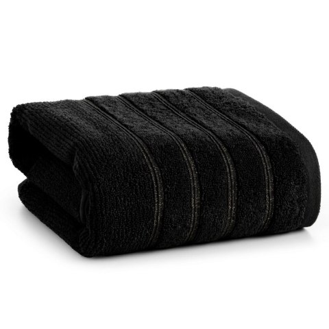 RĘCZNIK AMIRA (09)