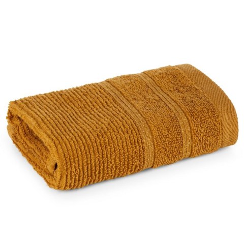 RĘCZNIK AMIRA (06)