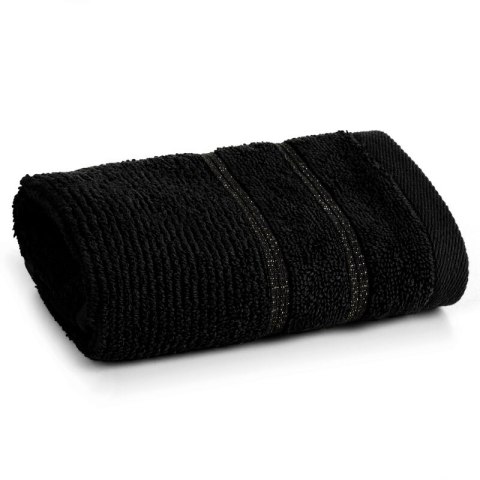 RĘCZNIK AMIRA (09)