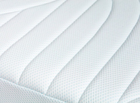 Pokrowiec materaca TEMPUR SmartCool - oddychająca, pikowana powierzchnia chłodząca