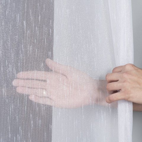 Firanka fantazyjna z ołowianką, wysokość 300cm, kolor V01 biały 003579/OLO/V01/000300/1