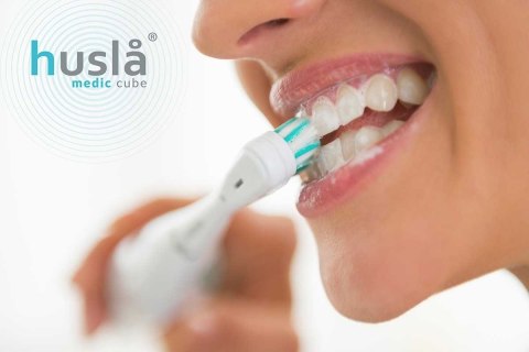 SZCZOTECZKA SONICZNA DO ZĘBÓW WYBIELAJĄCA HUSLA MEDIC 3 KOŃCÓWKI + ETUI